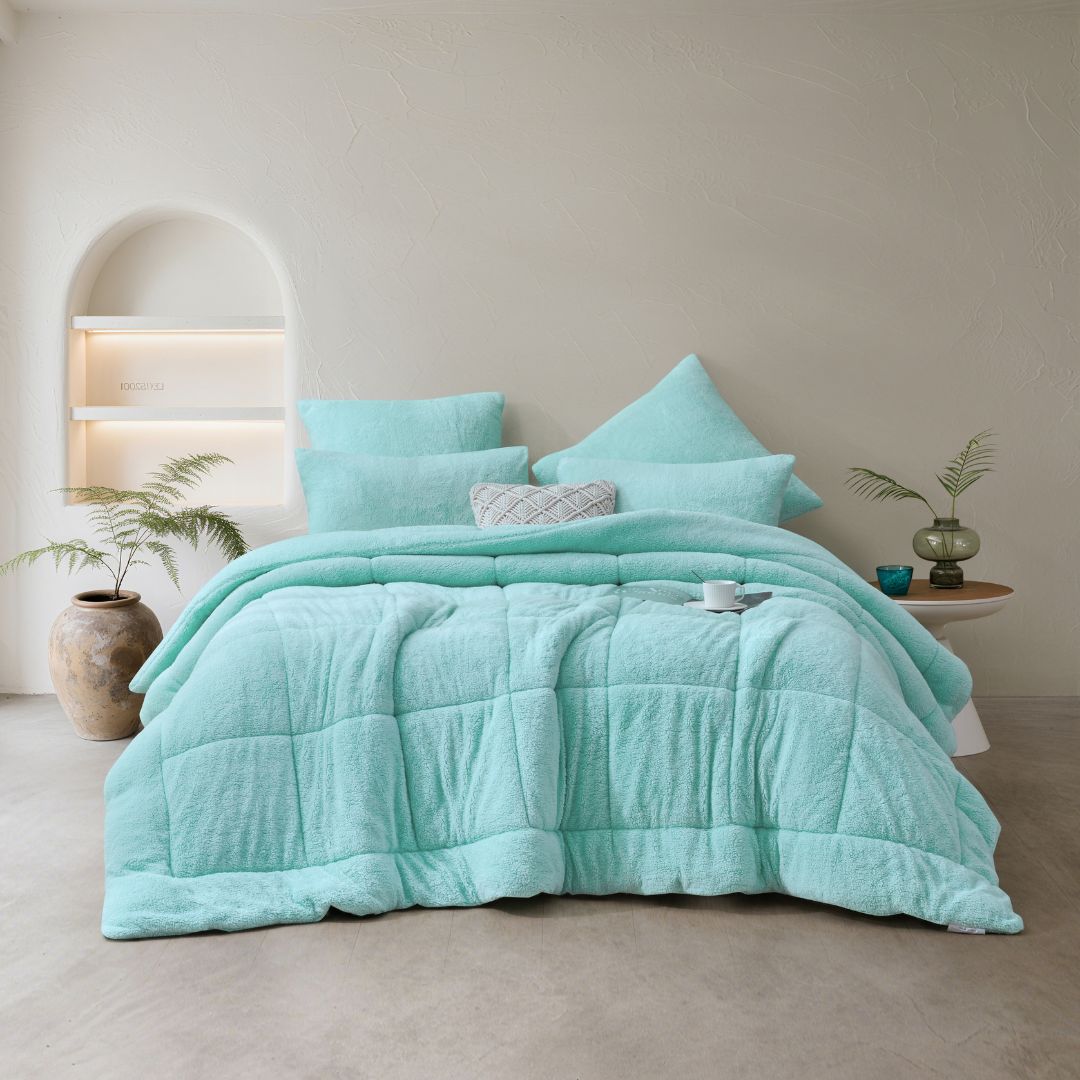 Mint All Seasons Snuggle Fleece Comforter Set
