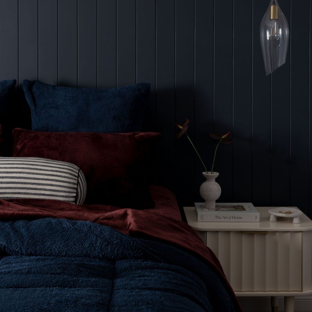 Midnight Blue Snuggle Fleece Comforter Set