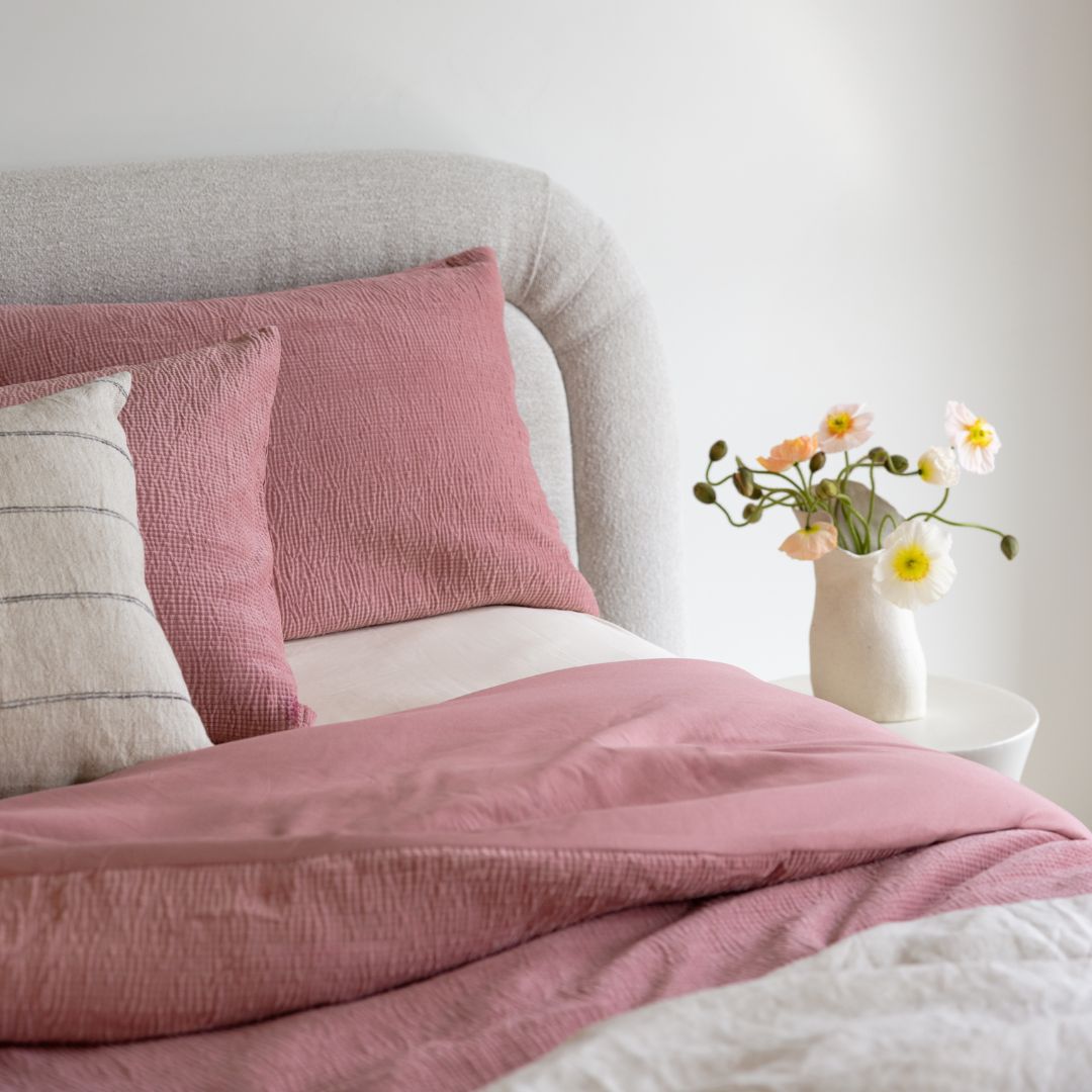 Stretch Woven Rose Comforter Set