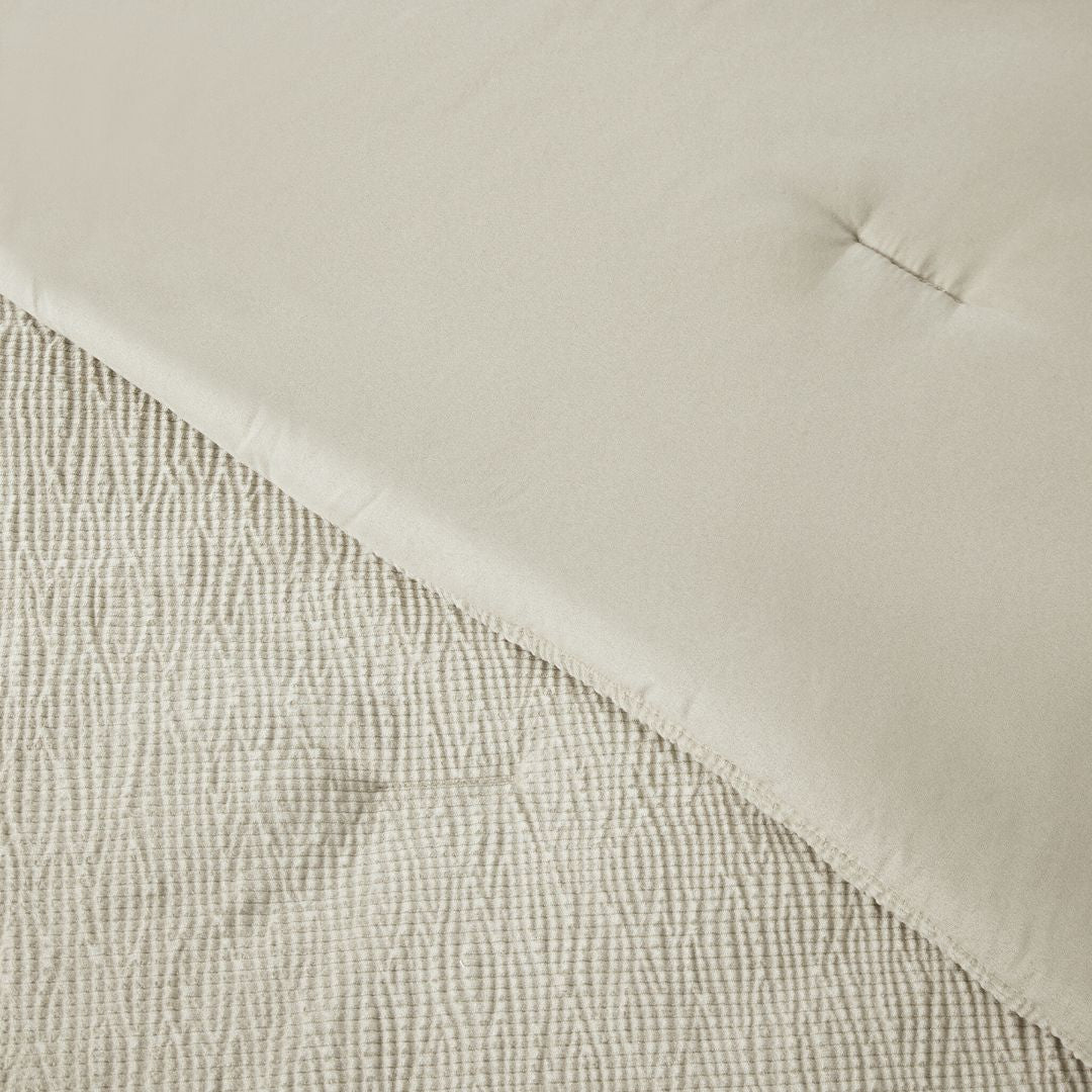 Stretch Woven Moon Comforter Set
