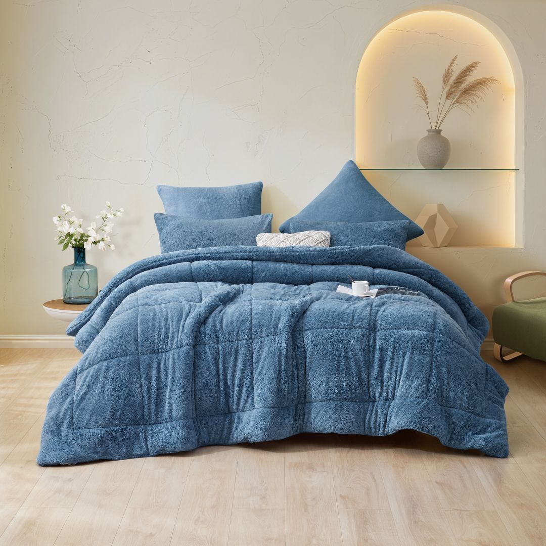 Smokey Blue All Seasons Snuggle Fleece Comforter Set