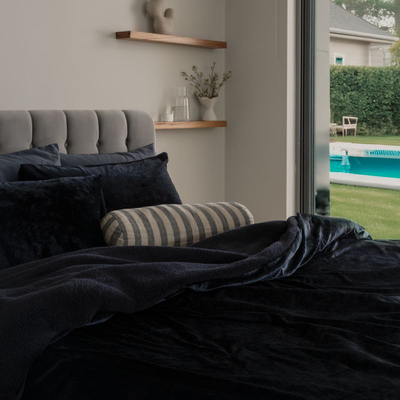 Black Velvet Crushed Snuggle Fleece Comforter Set