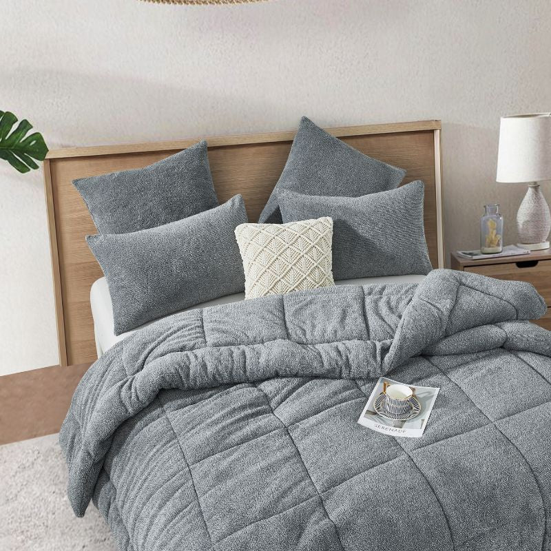 Morgan and Reid Grey Spec Snuggle Fleece Comforter Set