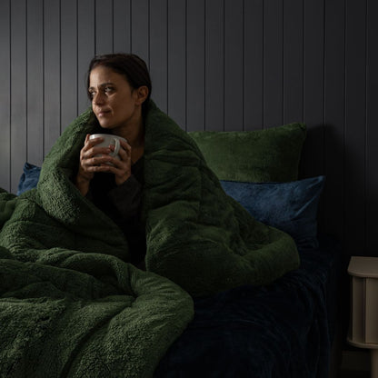 Morgan and Reid Jungle Snuggle Fleece Comforter Set