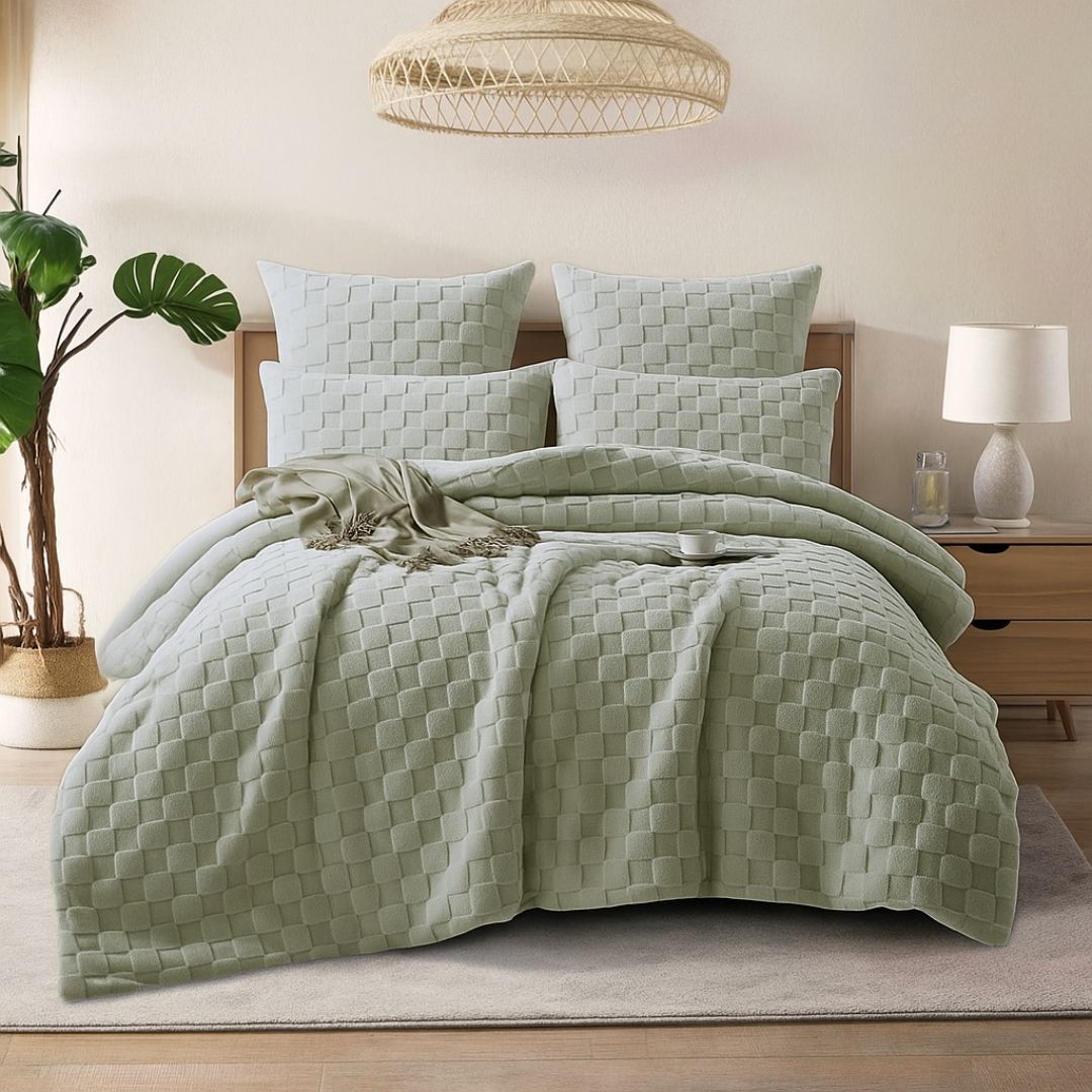 Checkered Soft Sage Snuggle Fleece Comforter Set
